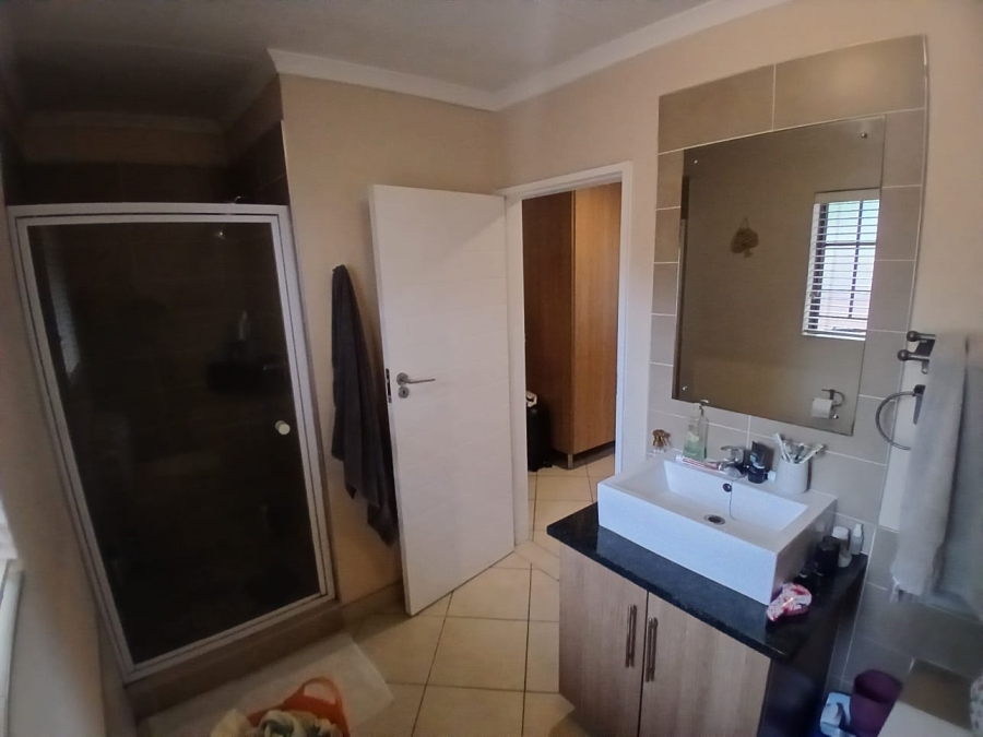 3 Bedroom Property for Sale in Equestria Gauteng