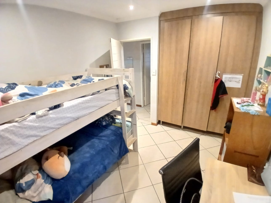 3 Bedroom Property for Sale in Equestria Gauteng