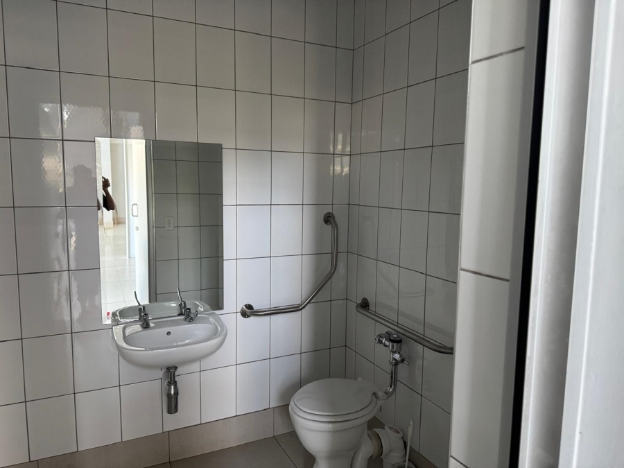 0 Bedroom Property for Sale in Gosforth Park Gauteng