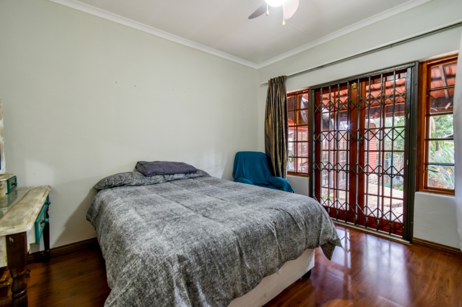 4 Bedroom Property for Sale in Faerie Glen Gauteng