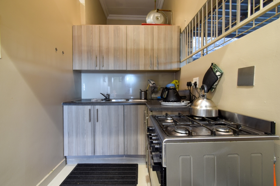 4 Bedroom Property for Sale in Faerie Glen Gauteng