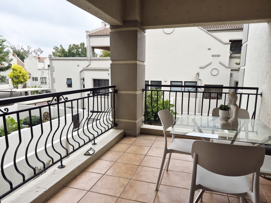 1 Bedroom Property for Sale in Waverley Gauteng