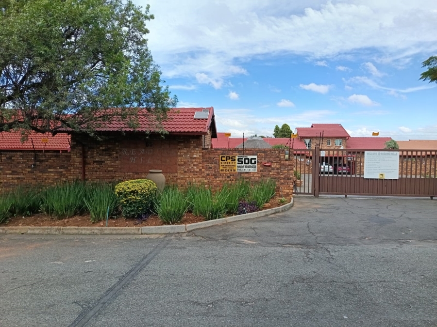 4 Bedroom Property for Sale in South Crest Gauteng