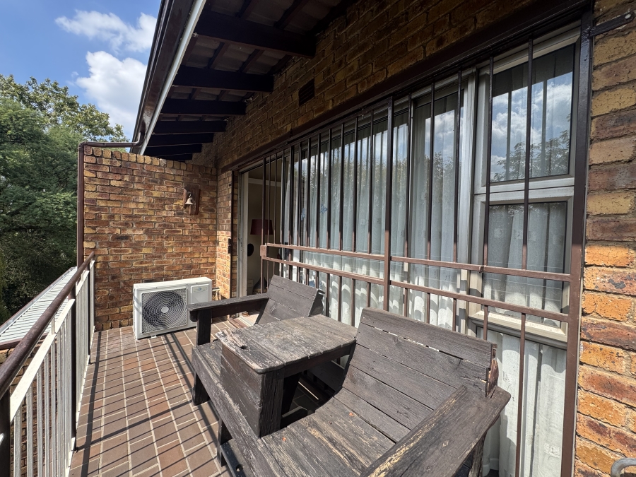 2 Bedroom Property for Sale in South Crest Gauteng