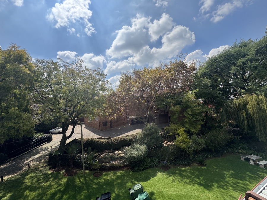 2 Bedroom Property for Sale in South Crest Gauteng