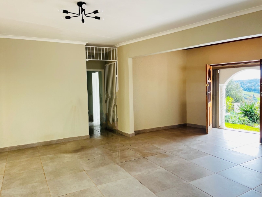 4 Bedroom Property for Sale in Roodekrans Gauteng