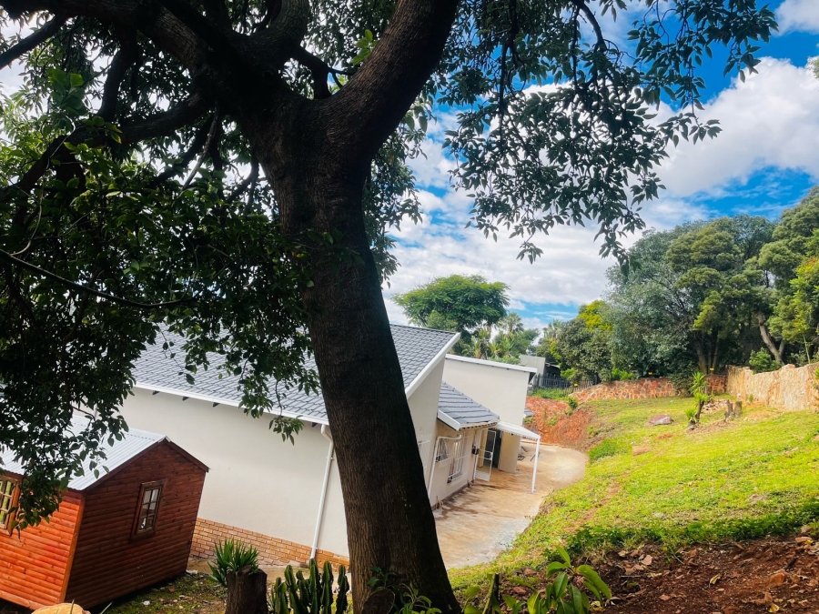 4 Bedroom Property for Sale in Roodekrans Gauteng