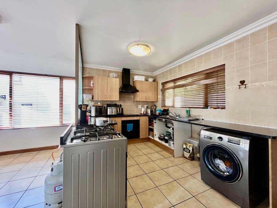 2 Bedroom Property for Sale in Kyalami Hills Gauteng
