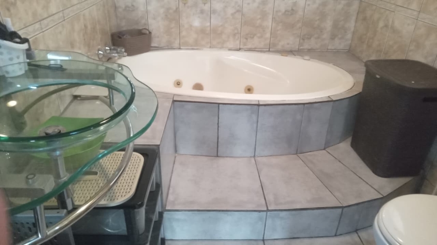 3 Bedroom Property for Sale in Krugersdorp North Gauteng