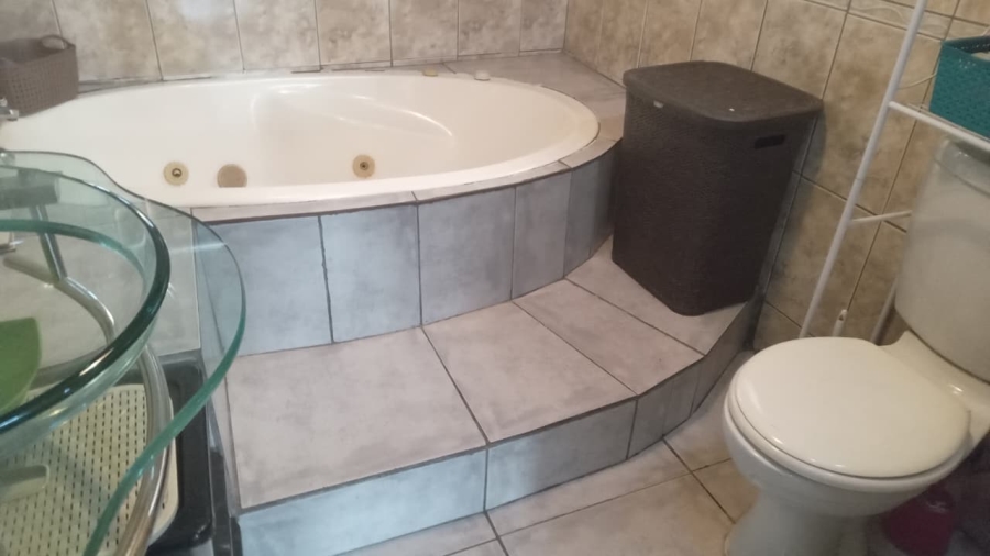 3 Bedroom Property for Sale in Krugersdorp North Gauteng