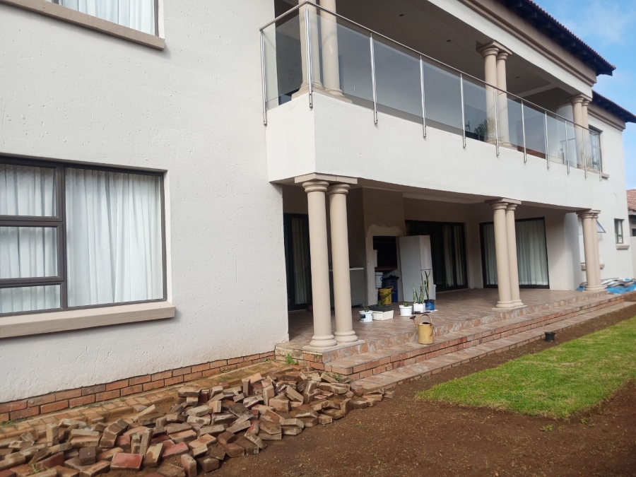 5 Bedroom Property for Sale in Vanderbijlpark SE 8 Gauteng