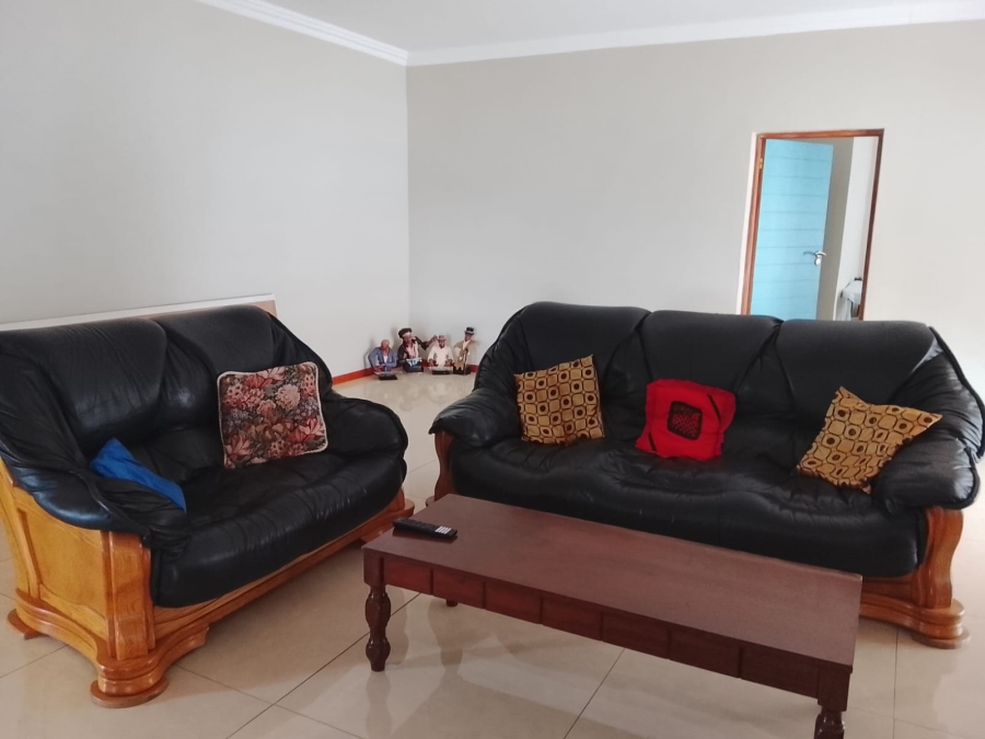 5 Bedroom Property for Sale in Vanderbijlpark SE 8 Gauteng