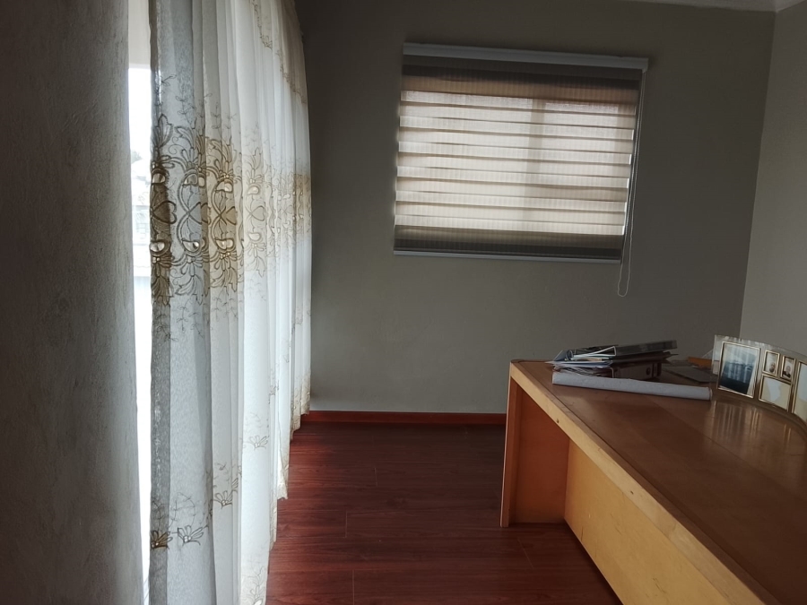 5 Bedroom Property for Sale in Vanderbijlpark SE 8 Gauteng