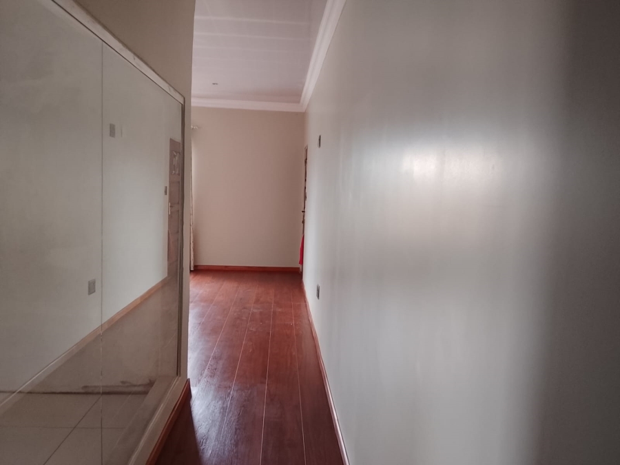 5 Bedroom Property for Sale in Vanderbijlpark SE 8 Gauteng