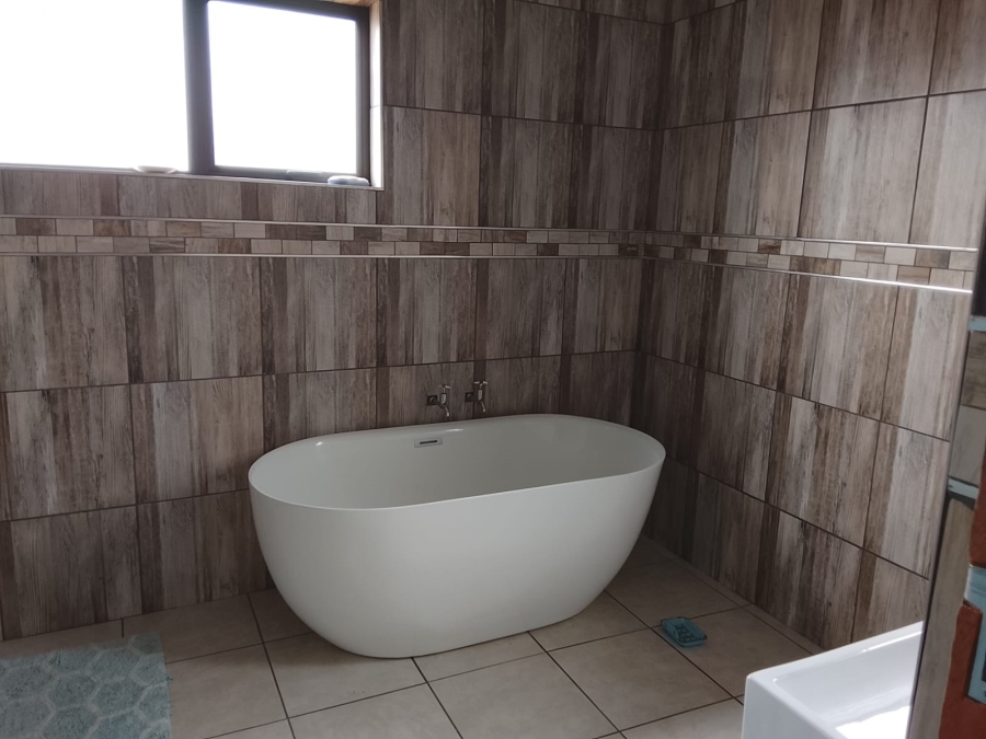 5 Bedroom Property for Sale in Vanderbijlpark SE 8 Gauteng