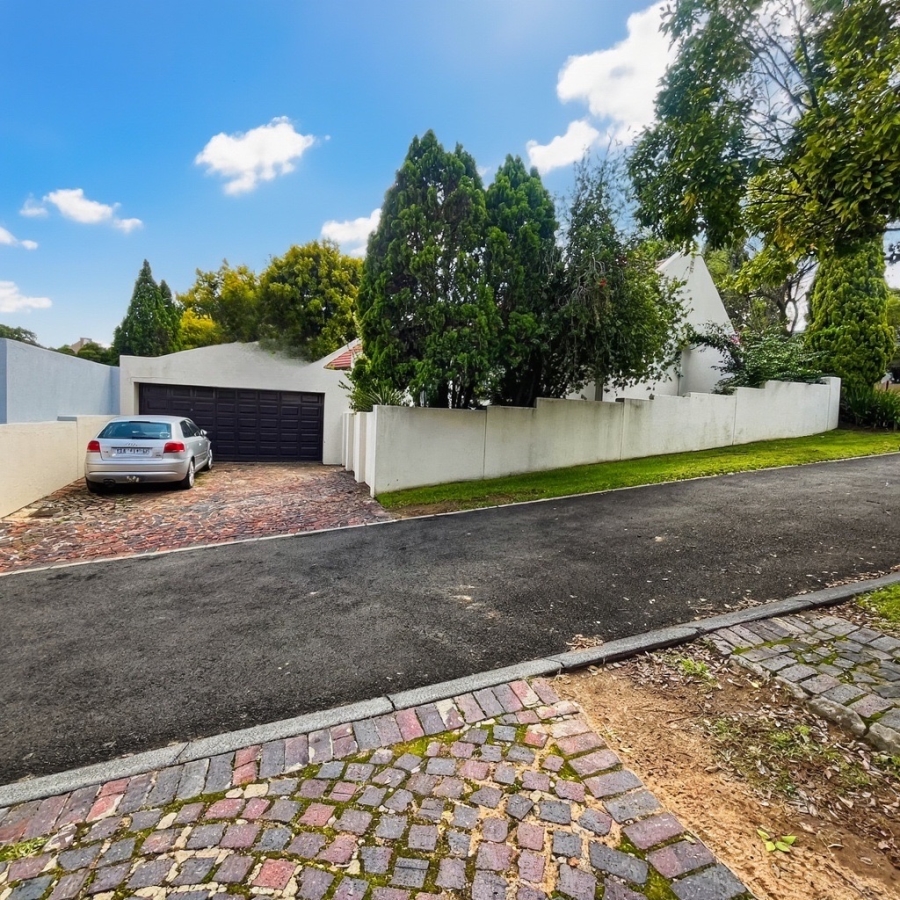 3 Bedroom Property for Sale in Douglasdale Gauteng