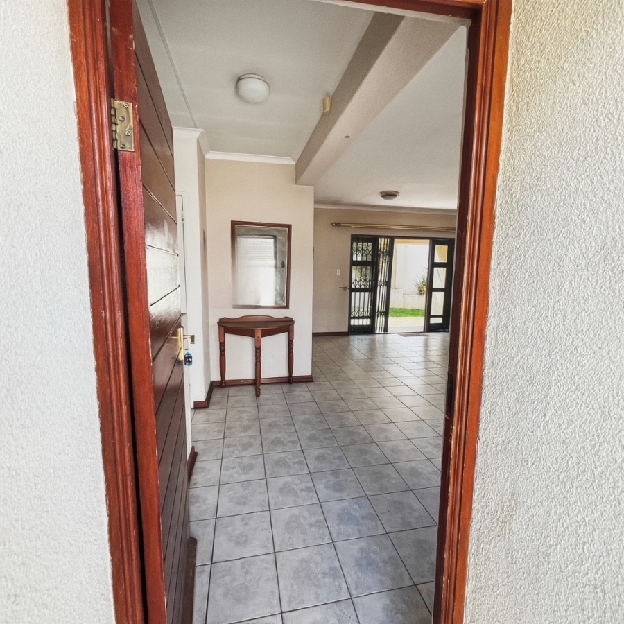 3 Bedroom Property for Sale in Douglasdale Gauteng