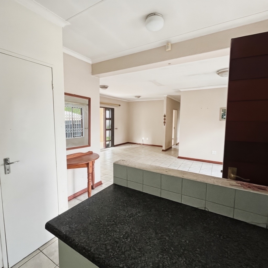 3 Bedroom Property for Sale in Douglasdale Gauteng