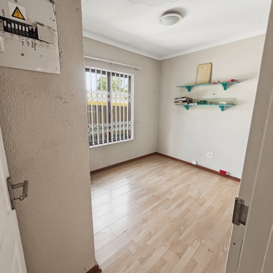 3 Bedroom Property for Sale in Douglasdale Gauteng