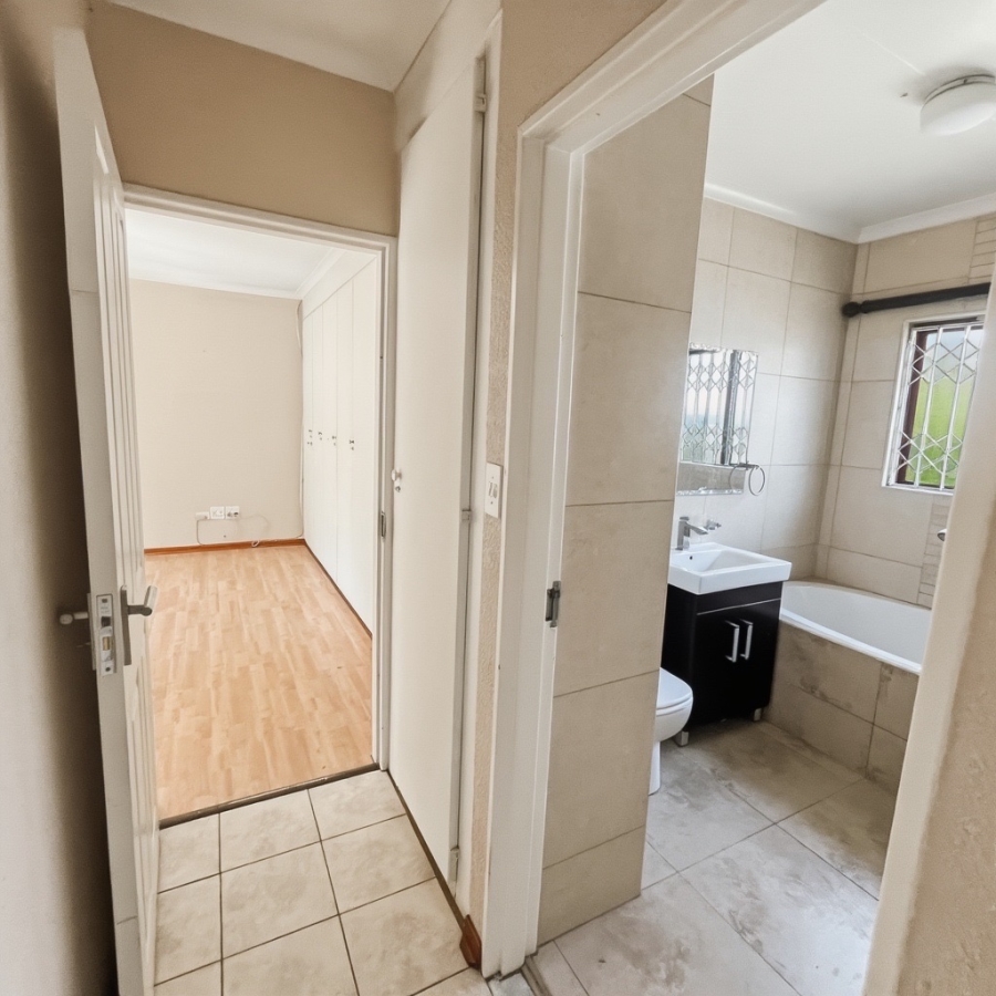 3 Bedroom Property for Sale in Douglasdale Gauteng