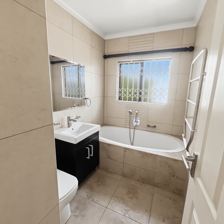 3 Bedroom Property for Sale in Douglasdale Gauteng