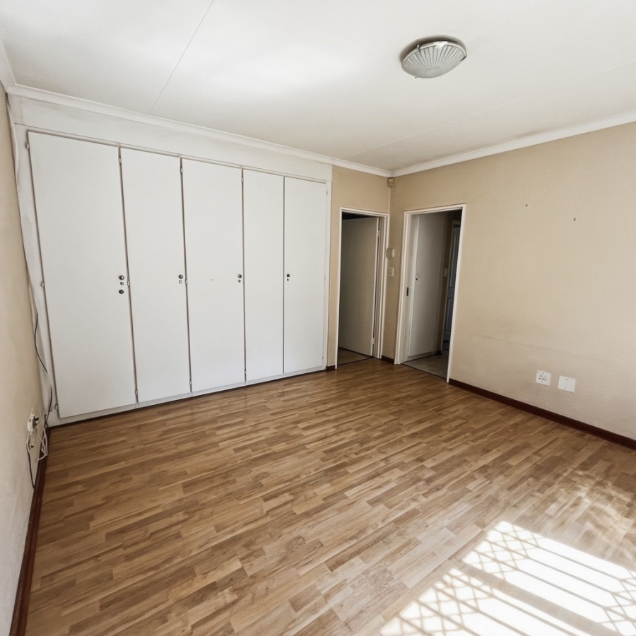 3 Bedroom Property for Sale in Douglasdale Gauteng