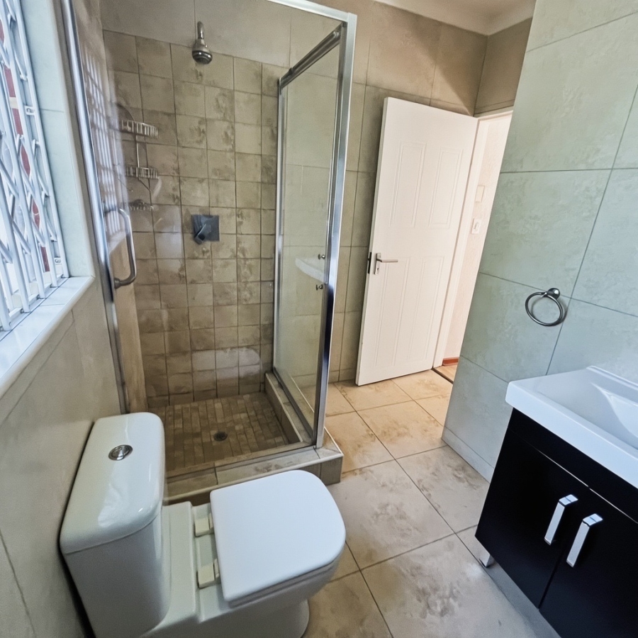 3 Bedroom Property for Sale in Douglasdale Gauteng
