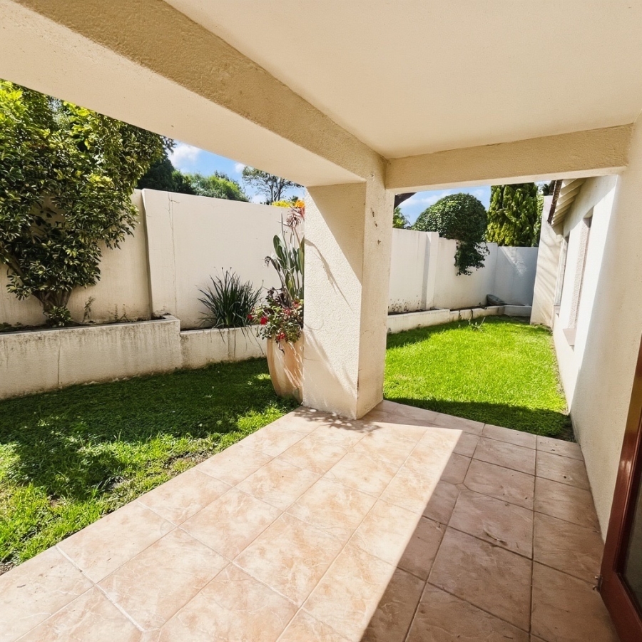 3 Bedroom Property for Sale in Douglasdale Gauteng