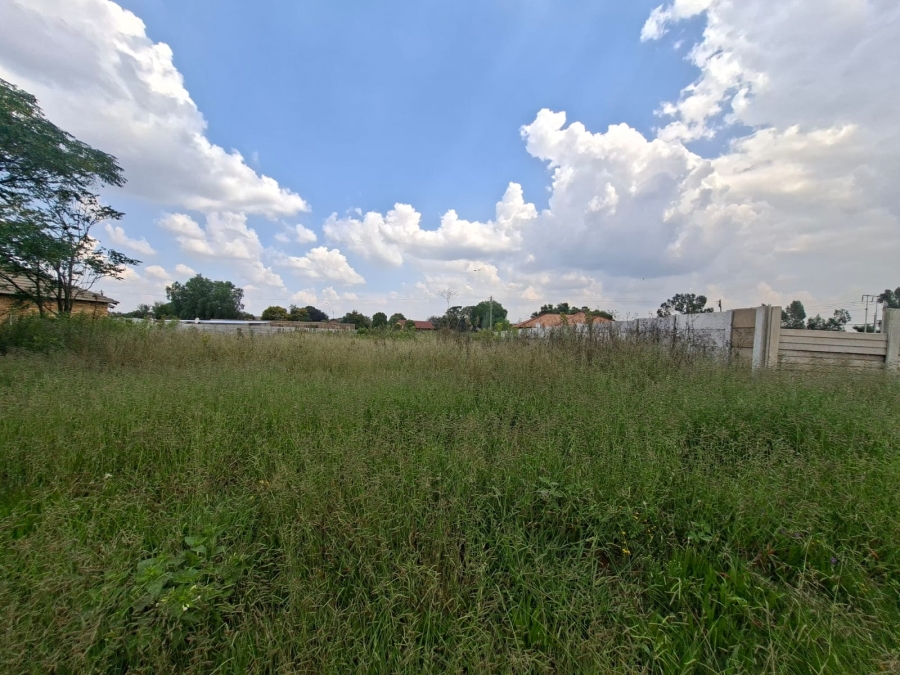 0 Bedroom Property for Sale in Kookrus Gauteng