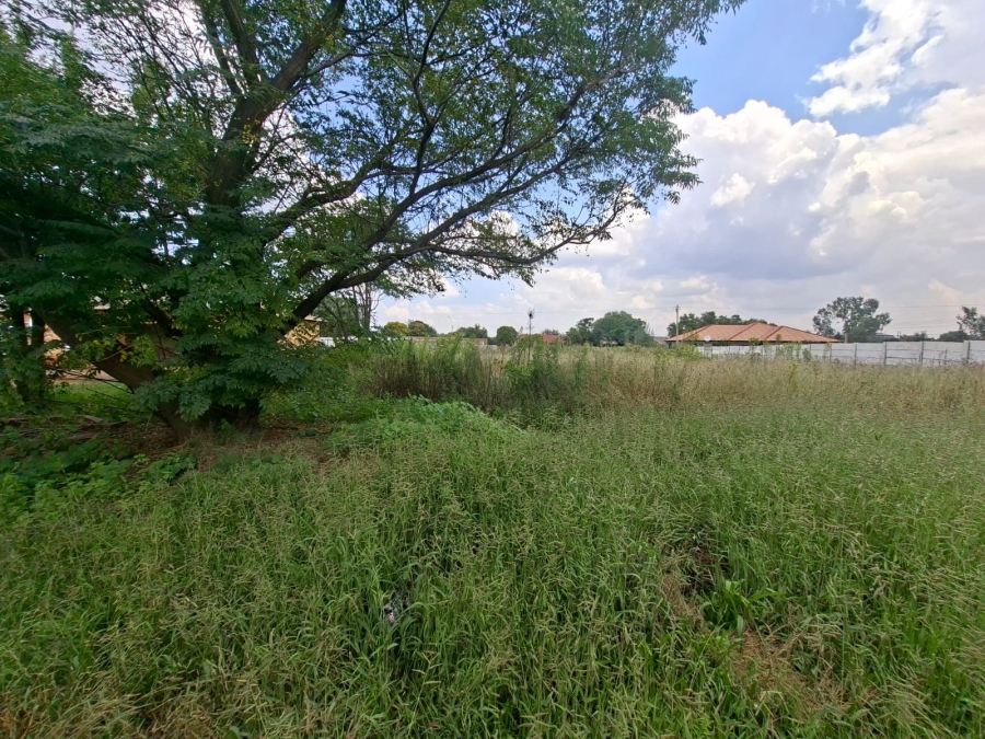 0 Bedroom Property for Sale in Kookrus Gauteng