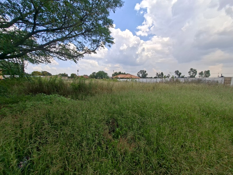 0 Bedroom Property for Sale in Kookrus Gauteng
