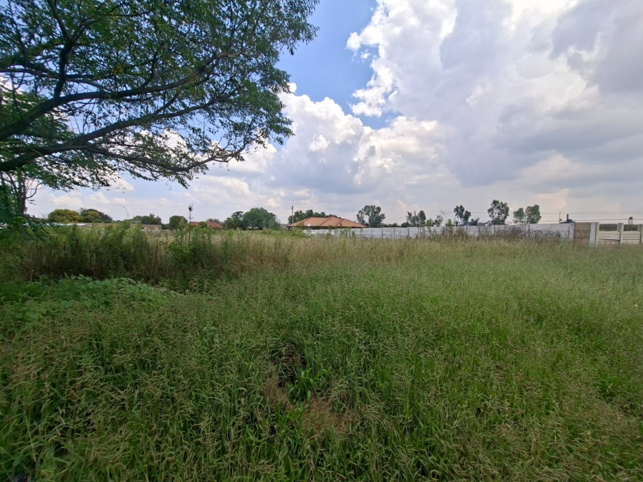 0 Bedroom Property for Sale in Kookrus Gauteng