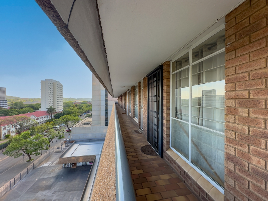 1 Bedroom Property for Sale in Hatfield Gauteng