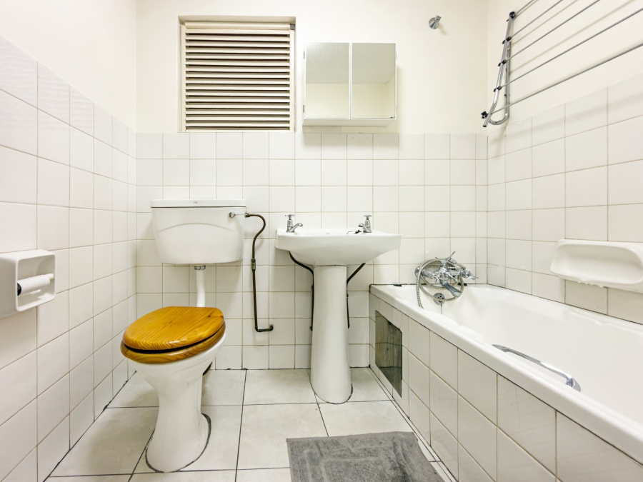 1 Bedroom Property for Sale in Hatfield Gauteng