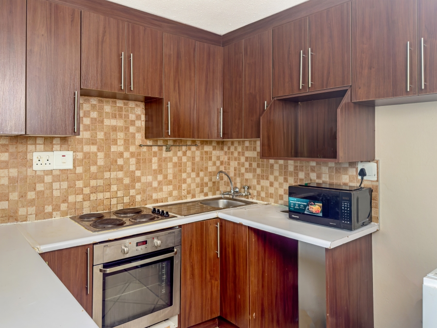 1 Bedroom Property for Sale in Hatfield Gauteng