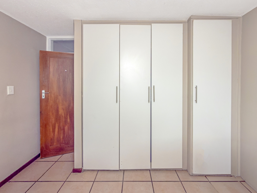 1 Bedroom Property for Sale in Hatfield Gauteng