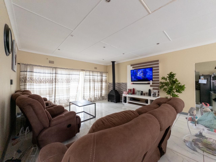 4 Bedroom Property for Sale in Brakpan Central Gauteng