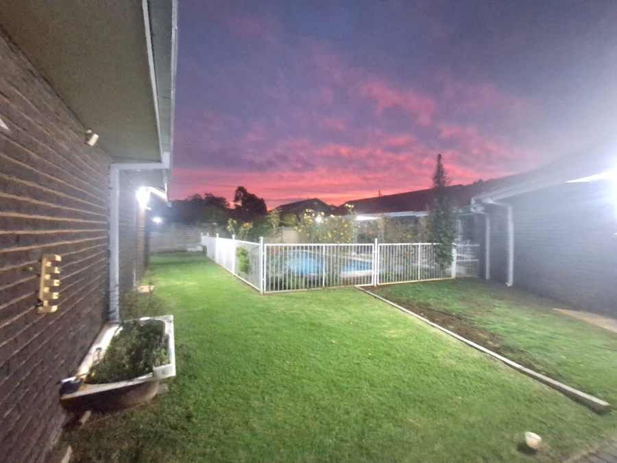 3 Bedroom Property for Sale in Falcon Ridge Gauteng