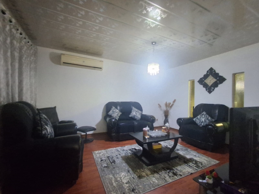 3 Bedroom Property for Sale in Falcon Ridge Gauteng