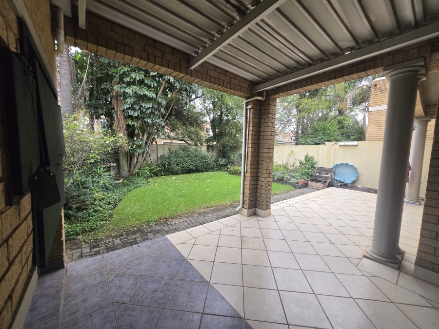 3 Bedroom Property for Sale in Eldoraigne Gauteng