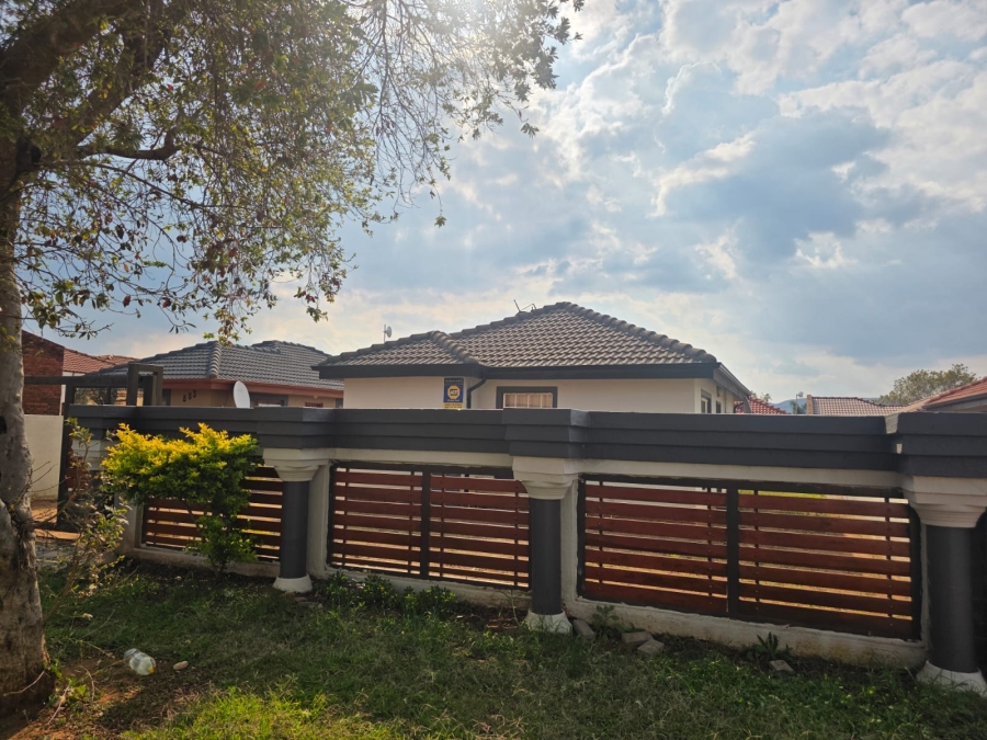 2 Bedroom Property for Sale in Pretoria West Gauteng