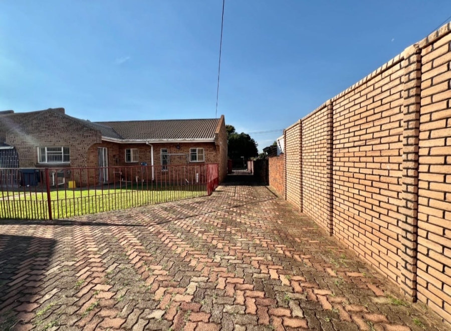4 Bedroom Property for Sale in Bester Gauteng