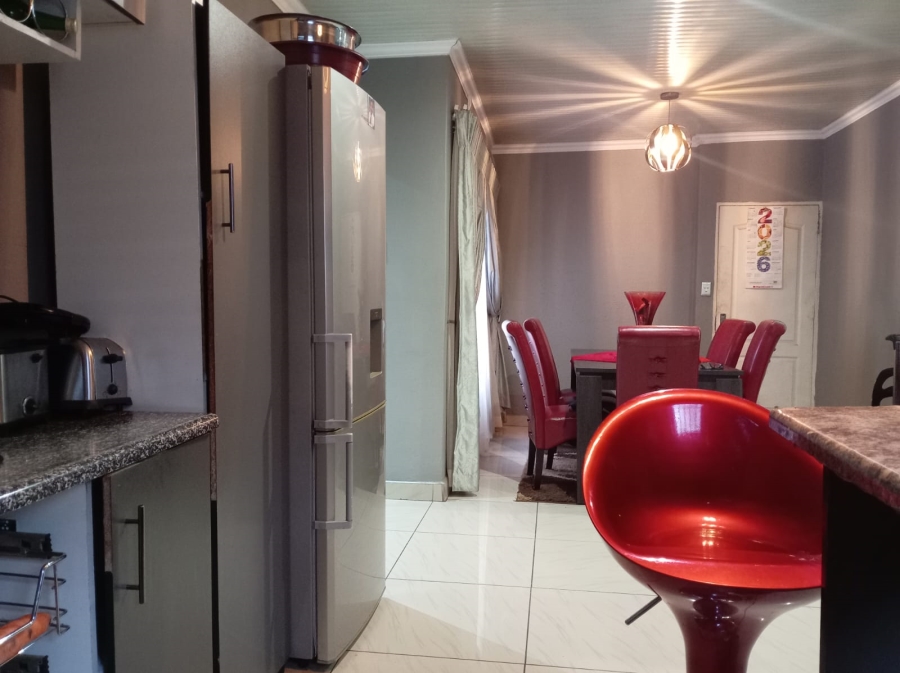3 Bedroom Property for Sale in Mahube Valley Gauteng