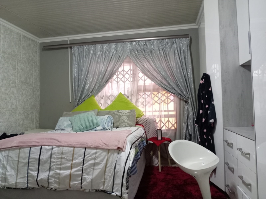3 Bedroom Property for Sale in Mahube Valley Gauteng