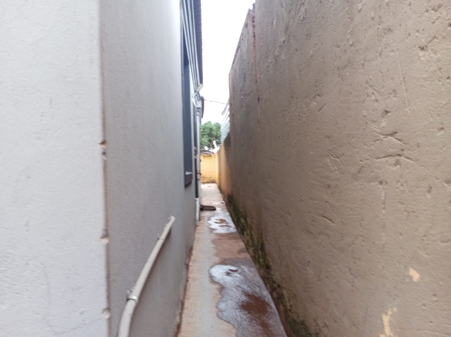 3 Bedroom Property for Sale in Mahube Valley Gauteng