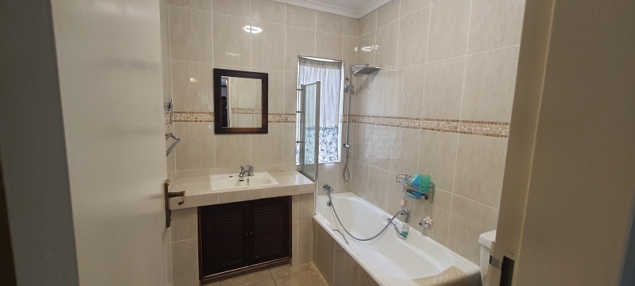 3 Bedroom Property for Sale in Strathavon Gauteng