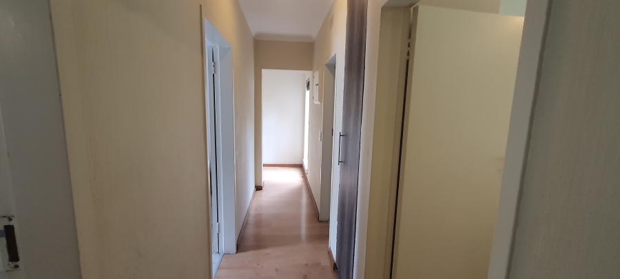 3 Bedroom Property for Sale in Strathavon Gauteng