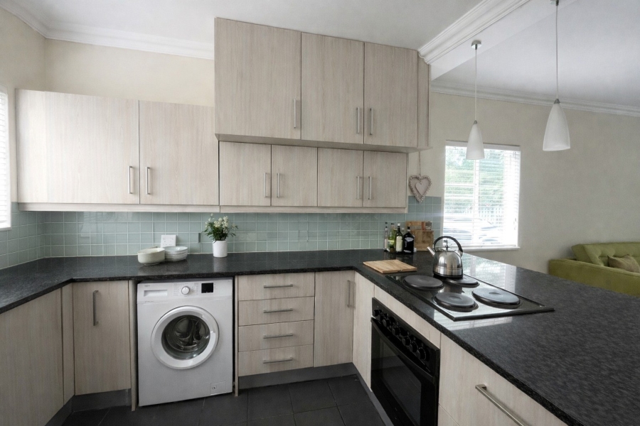 1 Bedroom Property for Sale in Blairgowrie Gauteng