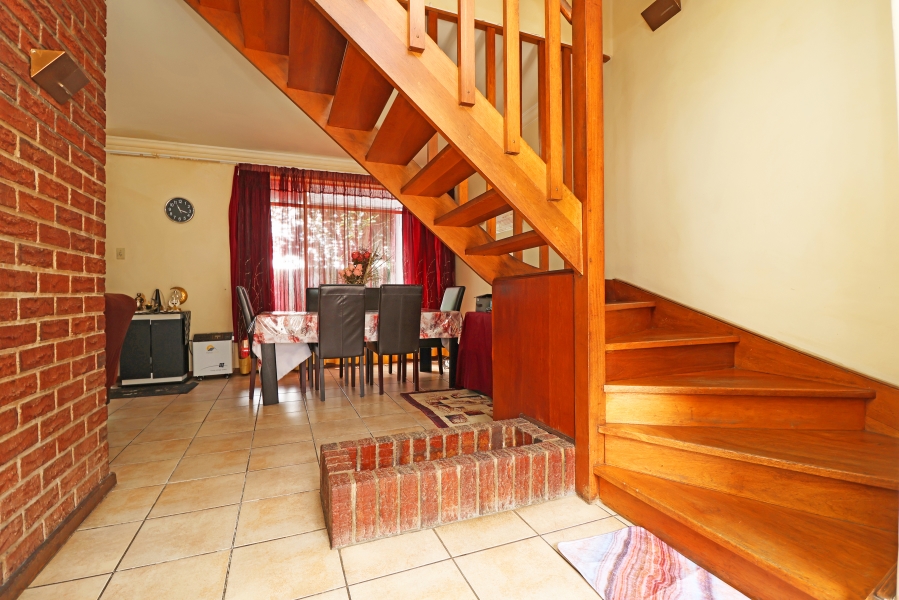 3 Bedroom Property for Sale in Blackheath Gauteng