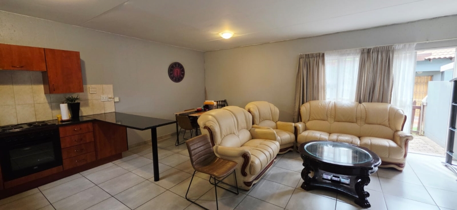 2 Bedroom Property for Sale in Greenstone Hill Gauteng
